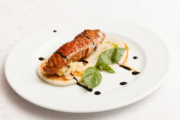 Roasted pork with sauce — Stock Photo, Image