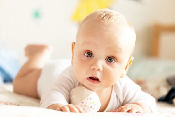 Entzückendes Baby — Stockfoto