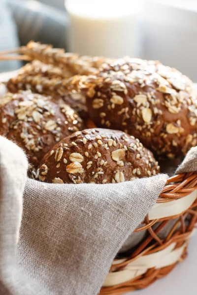 Frisches Brot — Stockfoto