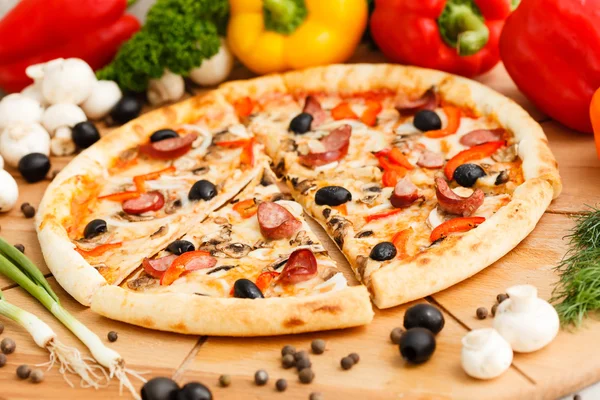 Superme pizza — Stock Photo, Image