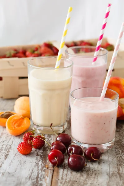 Fruit smoothies — Stock Photo, Image