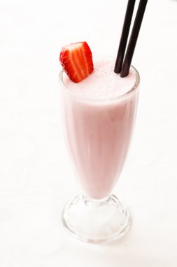 Çilekli Smoothie