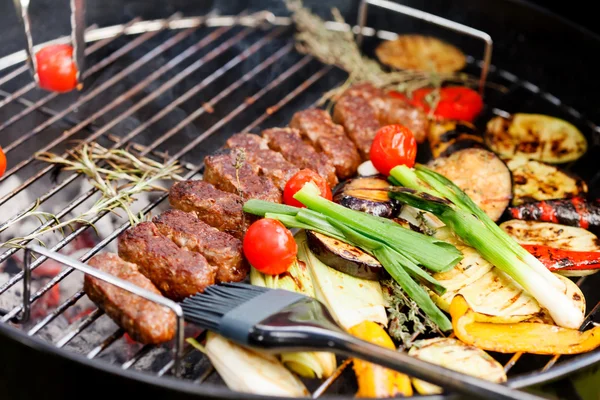 Gegrilde kebab — Stockfoto