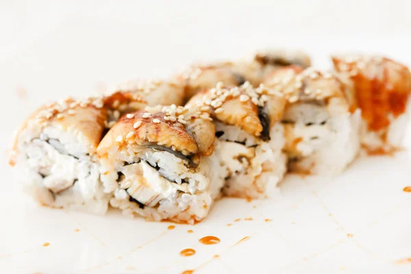 Leckeres Sushi — Stockfoto