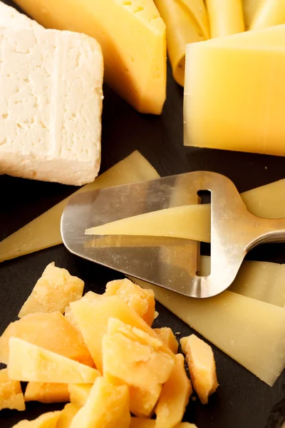 Różne rodzaje sera — Zdjęcie stockowe
