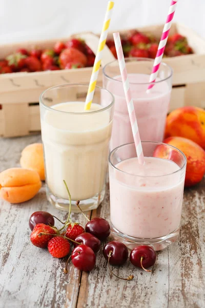 Meyve smoothies — Stok fotoğraf