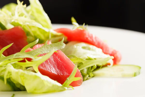 Salada com atum — Fotografia de Stock