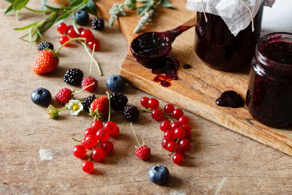 Berries jam — Stock Photo, Image