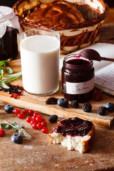 Berries jam — Stock Photo, Image