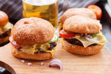 ev yapımı hamburger