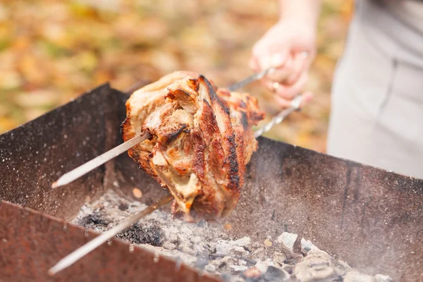 Vlees op de grill — Stockfoto