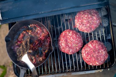 Soslu ızgara sığır pirzolası