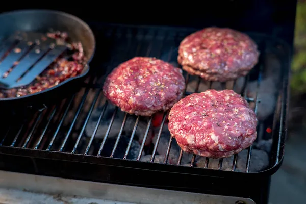 Costeletas Carne Grelhada Com Molho — Fotografia de Stock