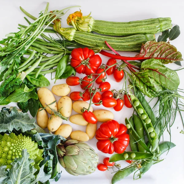 Verduras Frescas Blanco — Foto de Stock