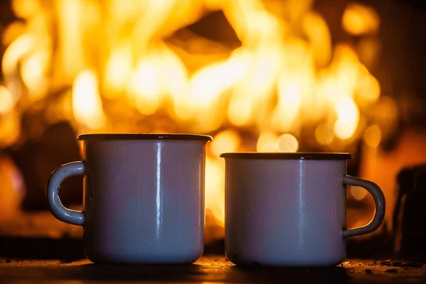Tea Mug Burning Flame Hearth Fireplace Indoors — Stock Photo, Image