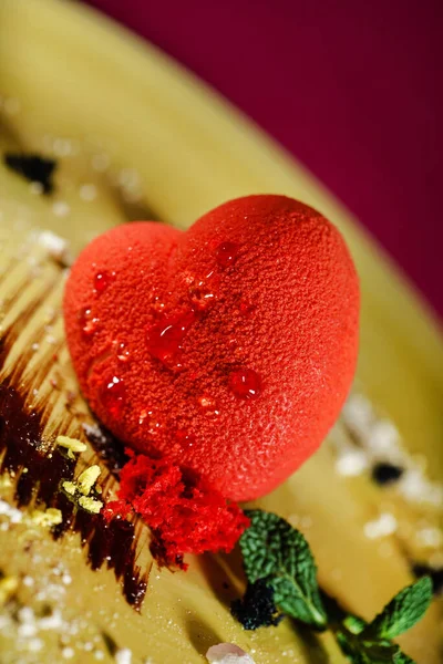 Pastelería Forma Corazón Para Día San Valentín —  Fotos de Stock