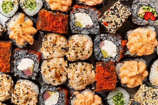 Photo Fresh Maki Sushi Platter Lot Variety — Stock Photo, Image