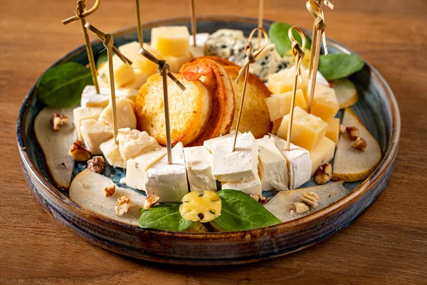 Assiette Fromage Sur Table Noël — Photo