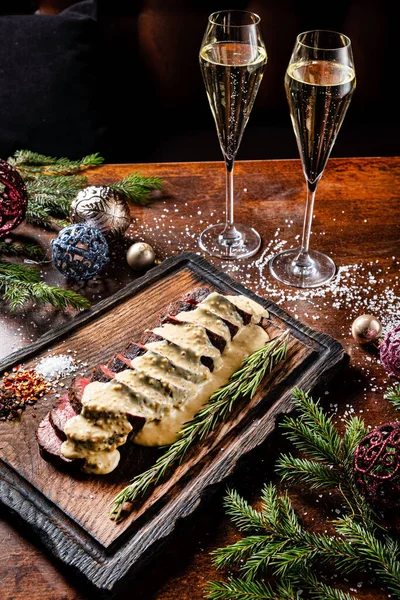 Rosbief Filet Kersttafel — Stockfoto