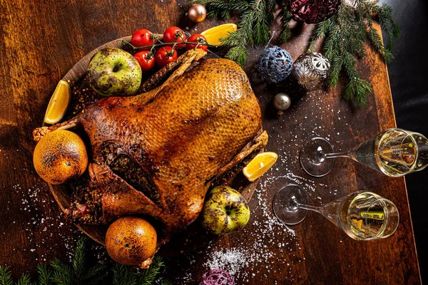 Christmas Turkey Teh Wooden Table — Stock Photo, Image