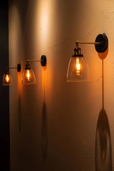 Lampes Avec Ampoules Dans Chambre — Photo