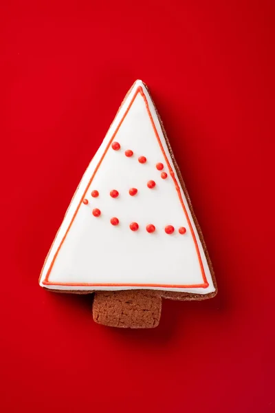 木の形でのジンジャーブレッドのクッキー — ストック写真