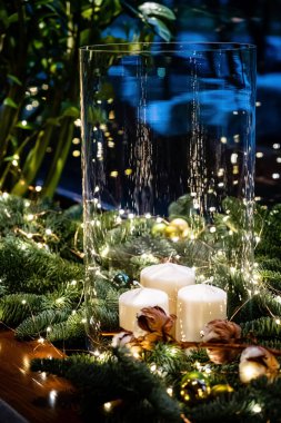 Pamuklu ve ışıklı Noel süslemesi