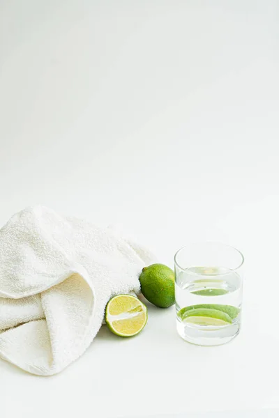 Pure Water Lime Healthy Concept — Fotografia de Stock