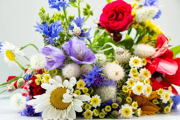 Bouquet Summer Flowers Closeup — 图库照片