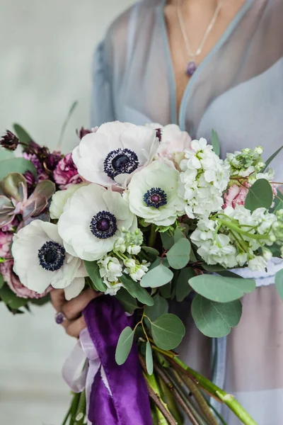 Esküvői Csokor Szép Anemone Virágok — Stock Fotó