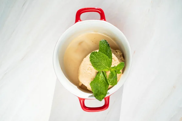 Zmrzlinový Míček Mátou — Stock fotografie