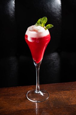 Barda böğürtlen kokteyli