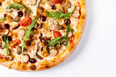 beyaz zemin üzerine İtalyan pizza