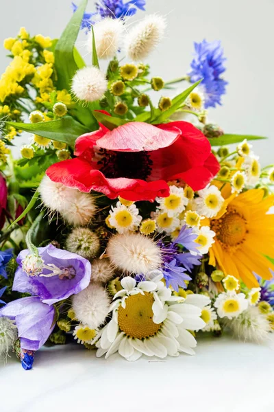 Bouquet Estivo Nel Vaso — Foto Stock