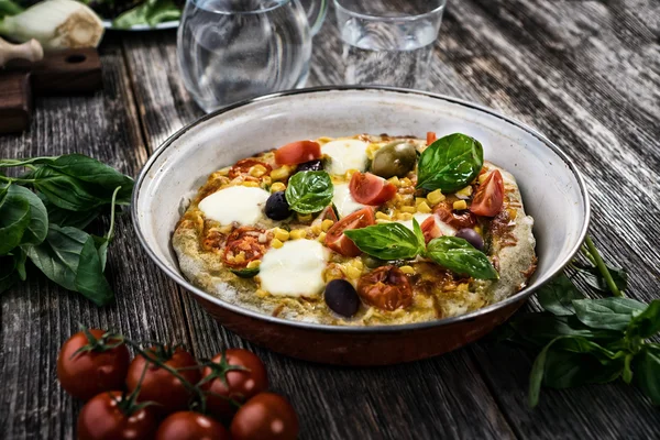 Homemade pizza — Stock Photo, Image