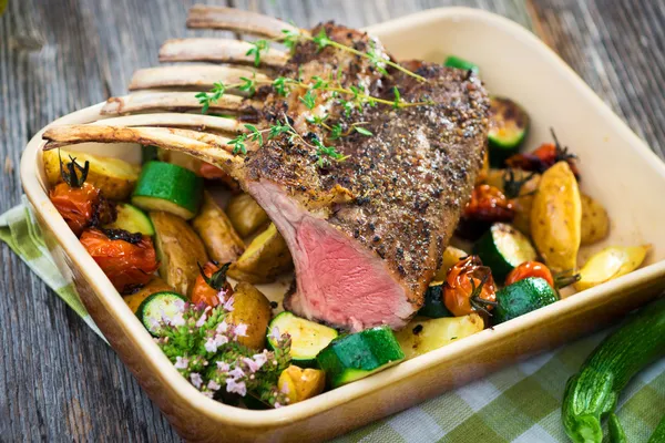 Grilled Rack of Lamb chops — Stock Photo, Image