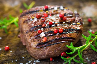 sulu taze otlar ile bonfile