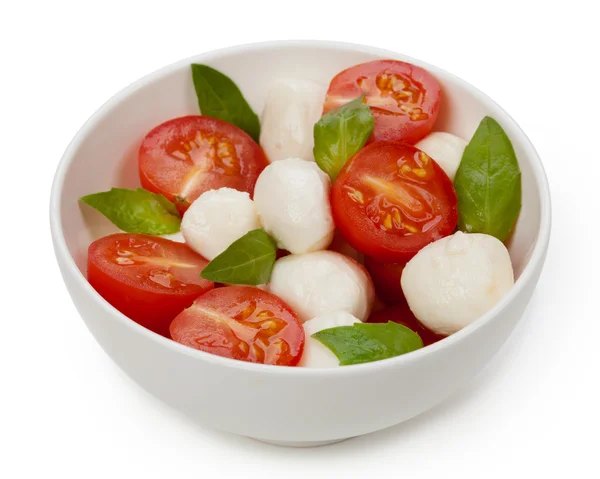 Salát Caprese s mozzarellou, rajčaty, bazalkou — Stock fotografie