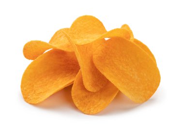 Patates cipsi beyaz arkaplanda izole.