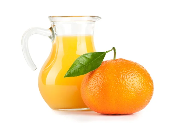 Pomerančová šťáva v džbánu — Stock fotografie