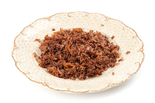 Roter Reis mit Zwiebeln und Karotten — Stockfoto