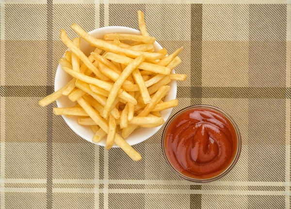 Comida rápida. Papas fritas — Foto de Stock