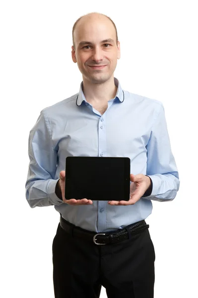 Glimlachend uitvoerend bedrijf een tablet — Stockfoto
