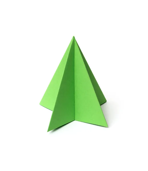 Origami-Weihnachtsbaum isoliert auf weißem Hintergrund — Stockfoto