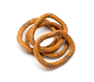 Beyaz arka plan üzerinde izole haşhaş tohumu ile simit