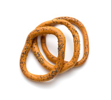 Beyaz arka plan üzerinde izole haşhaş tohumu ile simit