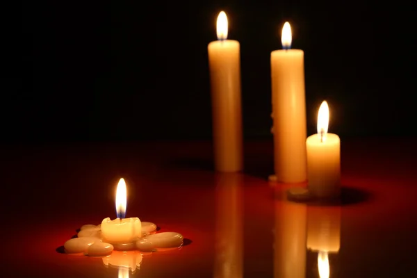 Κεριά στο σκοτάδι — ストック写真