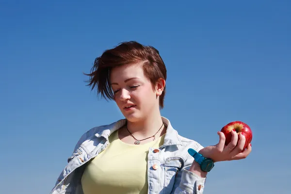 Girl With Apple — Stock Photo, Image