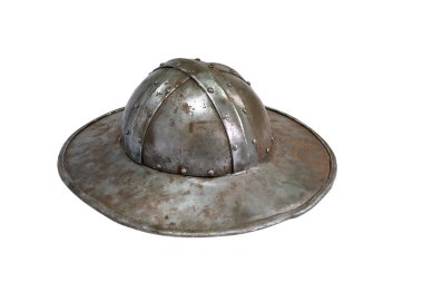 metal şapka