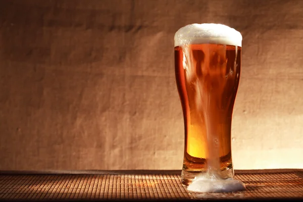Beer With Foam — Stock Photo, Image